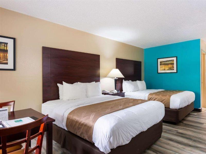 Quality Inn & Suites Rockingham Exterior foto