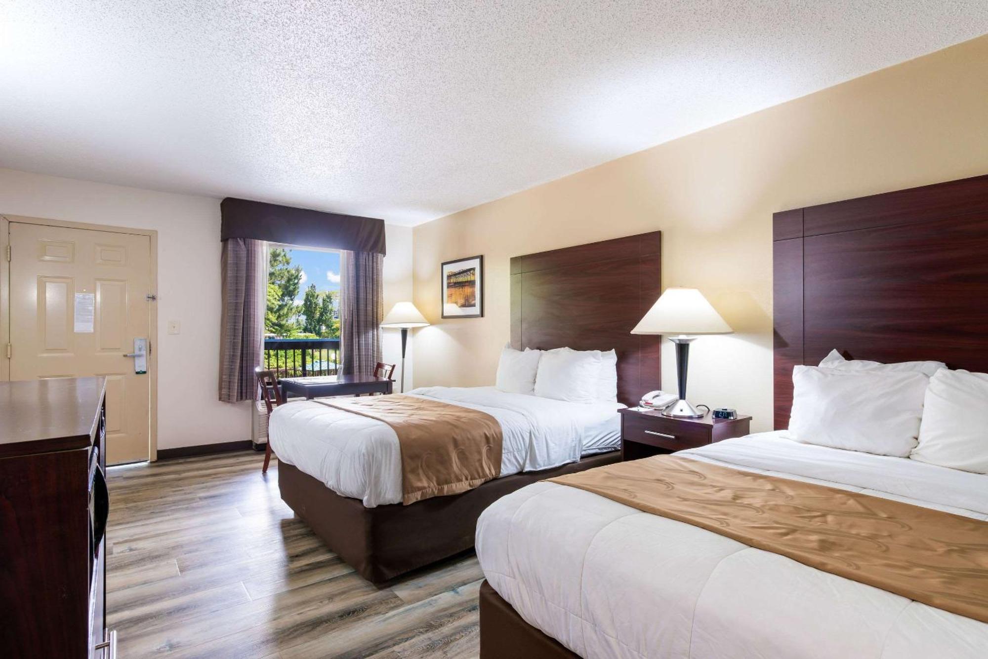 Quality Inn & Suites Rockingham Exterior foto
