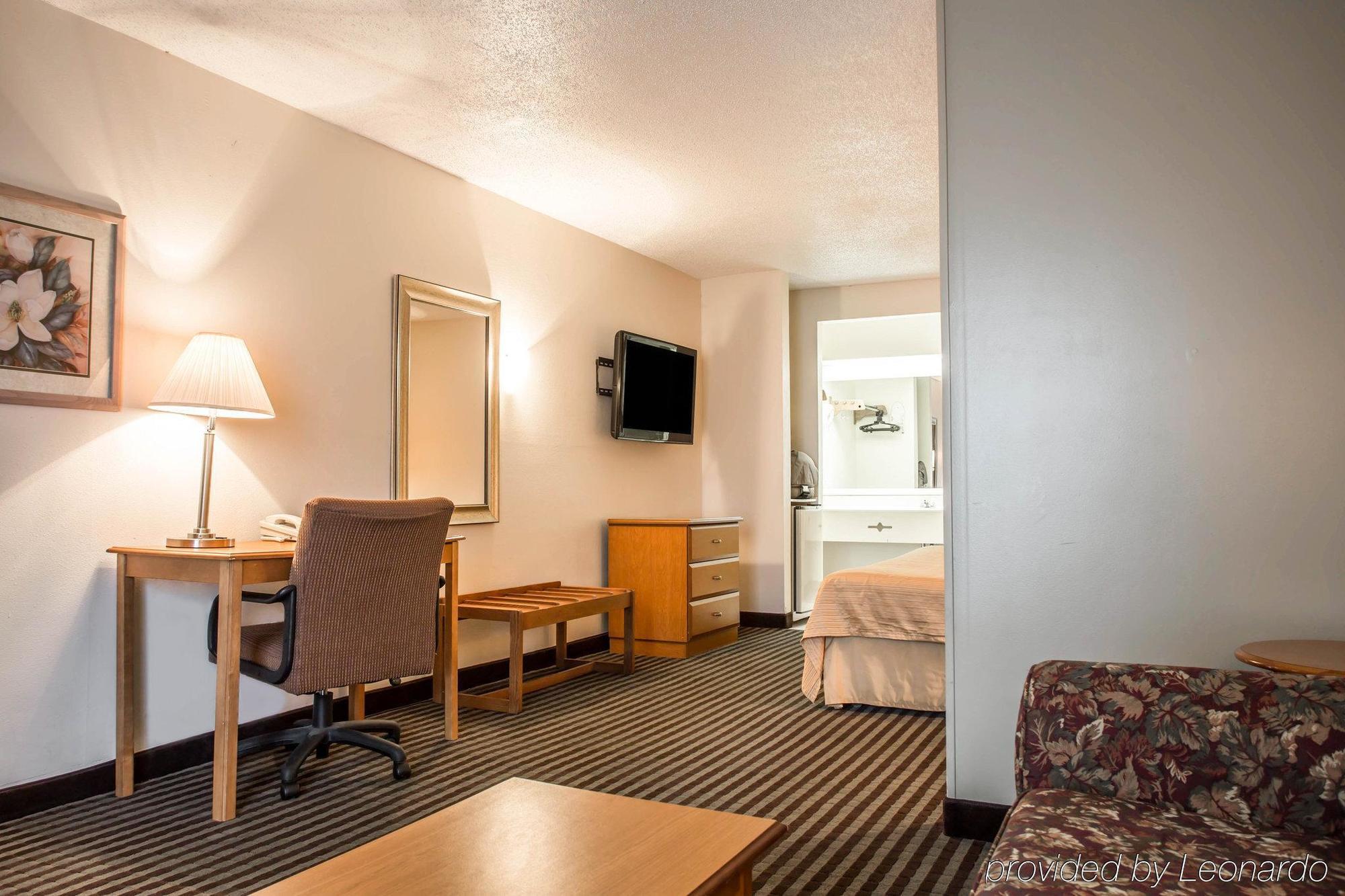 Quality Inn & Suites Rockingham Exterior foto
