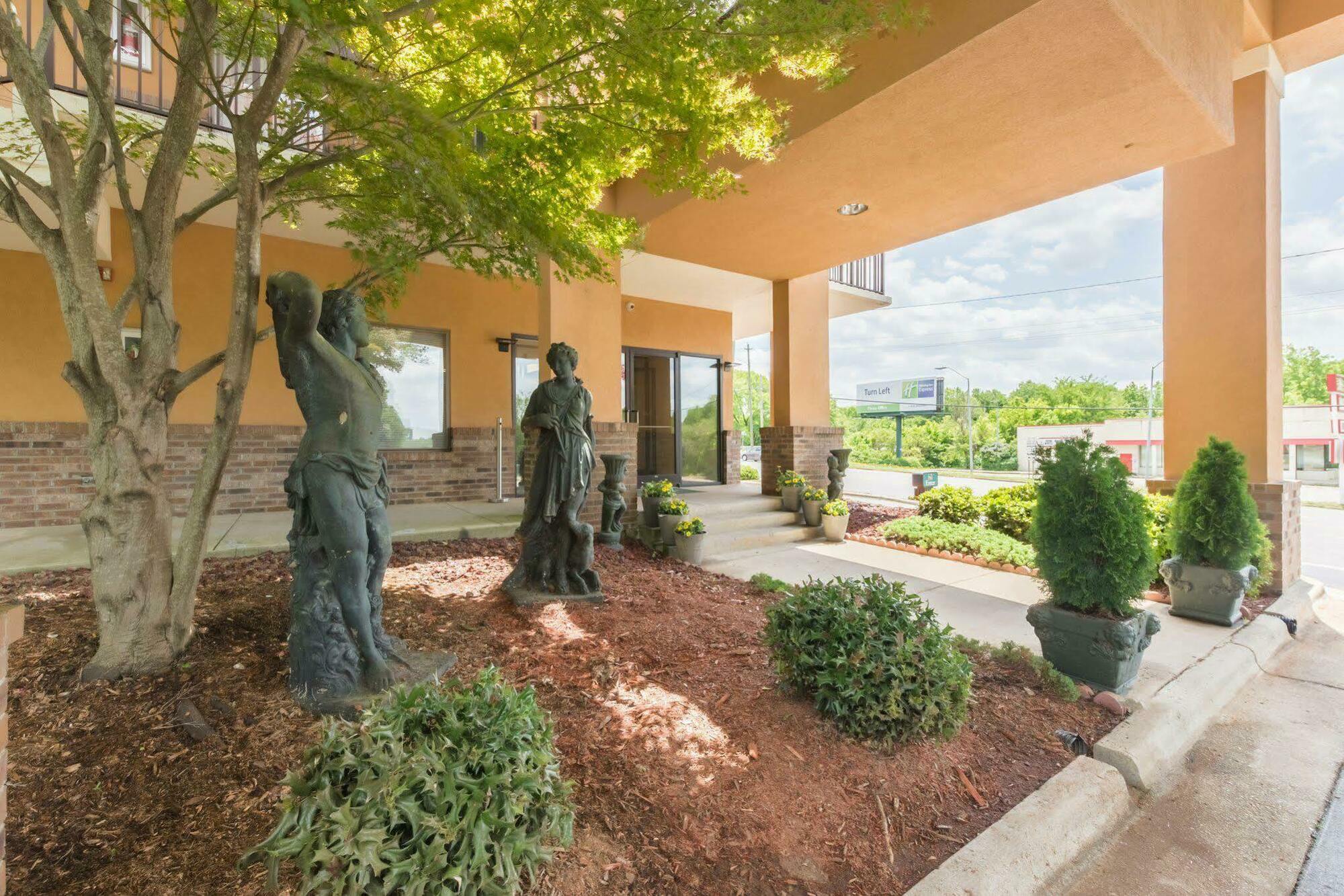 Quality Inn & Suites Rockingham Exterior foto
