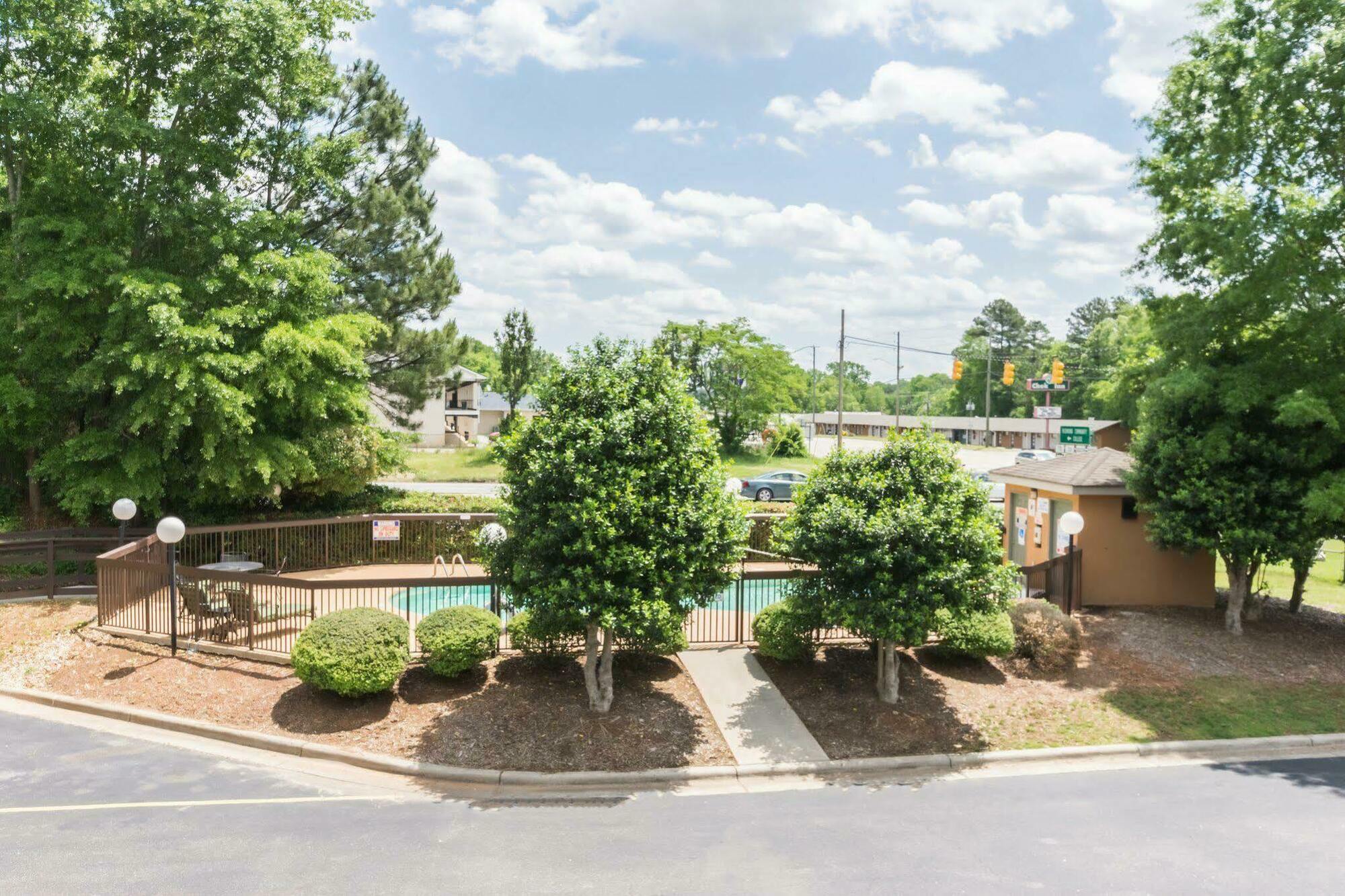 Quality Inn & Suites Rockingham Exterior foto